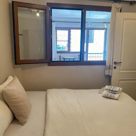 Sigacik Poseidon Boutique Tatil Evi